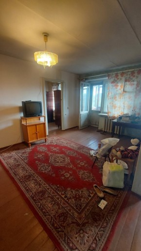 пр-кт. Космонавтов,49а в Асбесте - asbest.yutvil.ru